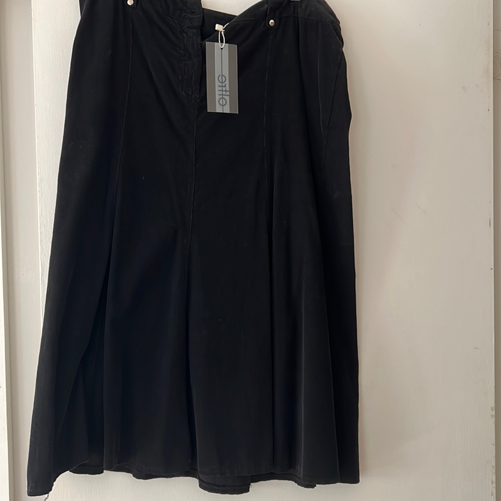 Oltre black skirt size 14 NWT
